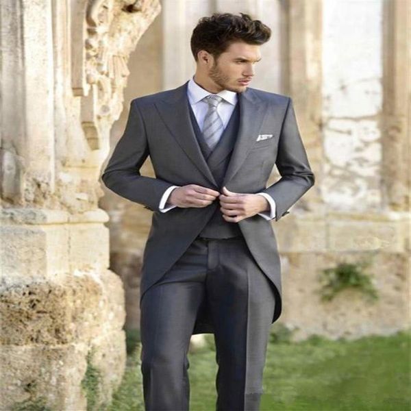 

classy wedding tuxedos tailcoat slim fit suits for men groom men suit three pieces prom formal suits jacket vest pants268h, Black;gray