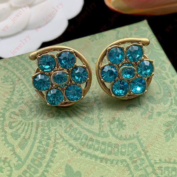 

crystal flower vintage brass-colored earrings, designer jewelry, personalized earrings, vacations, weddings, gifts, Golden;silver