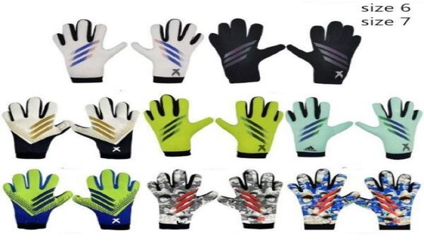 

2022 new kids size 67 thick football goalkeeper gloves guard men039s nonslip wearresistant training guantes de portero8571813, Black