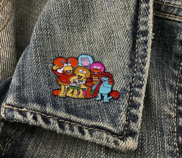 

fraggle x rock tv show group hug enamel pin muppet cartoon brooch badge for backpacks fashion jewelry gift2328587, Blue