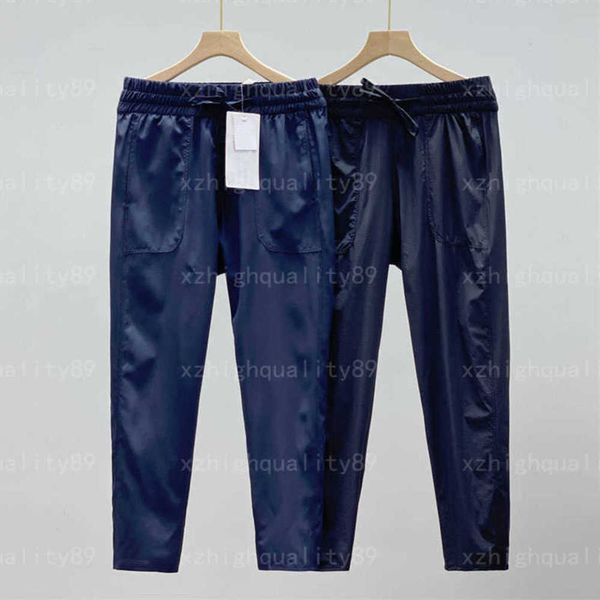 

lululemens womens leggings designer trousers women pant medium waisted mid-length slim and thin seven-point pants women sweatpants 2 color 5, Black;white