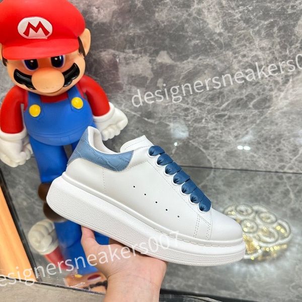 

2023 new luxurys mens old daddy shoe sneakers fashion trend designer brand classic pure black non-slip outsole outdoor street xsd221105