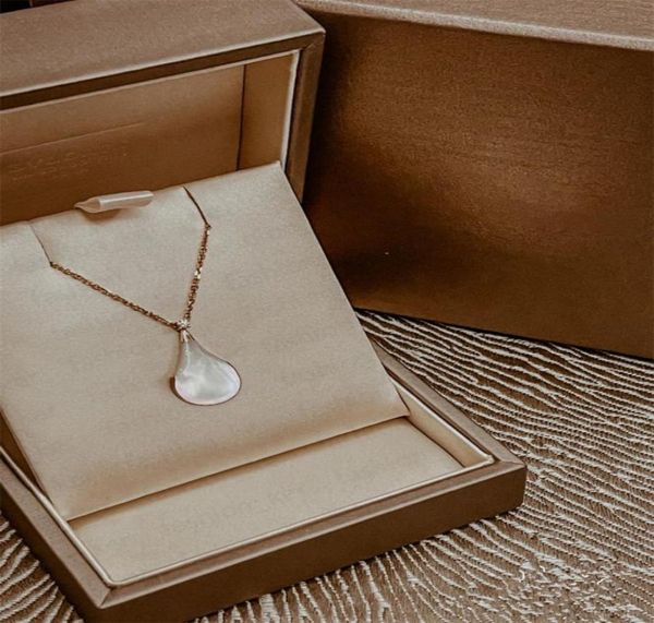 

fashion pendant necklace designer necklaces pearl personality design 2 color temperament 641092, Silver