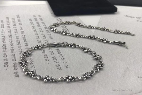 

designer ch bracelet chrome scout flower cross old fashion personality letter couple hearts hand chain lover gifts classic luxury 4734128, Black