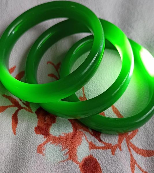 

5662mm natural emperor green handmade jade bracelet del ivery2306492, Black
