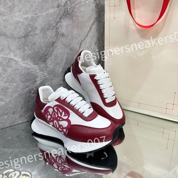 

new luxury designer men causal shoes fashion woman leather lace up platform sole sneakers white black mens womens sneaker xsd221108