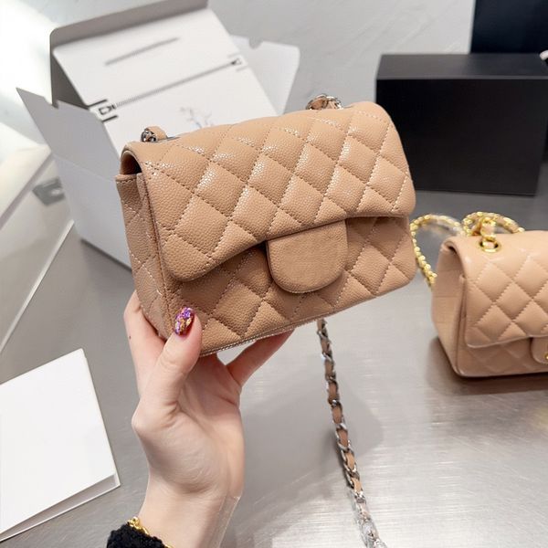 

luxurys 2023 tote designer bag handbags women handbags totes clutch flap handbag classic famous fashion mini travel crossbody summer shoulde