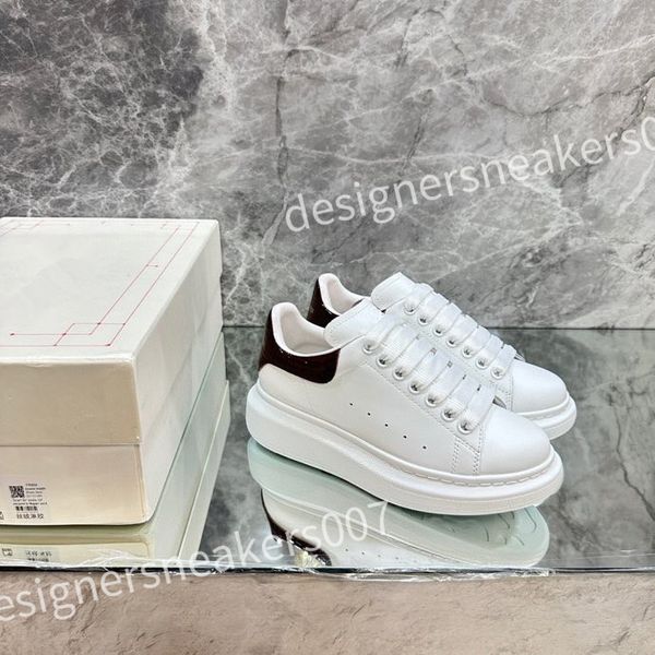 

luxurys mens old daddy shoes sneakers fashion trend designer brand classic pure black non-slip outsole outdoor street xsd221105