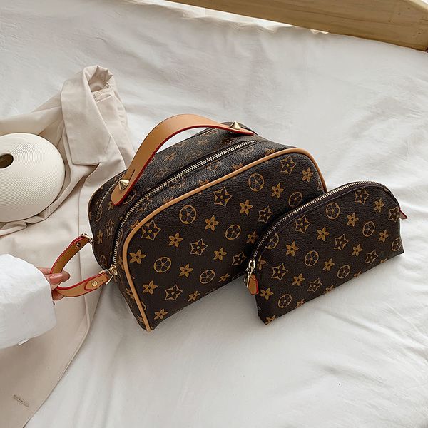 

fashion designer pu leather cosmetic bag women men large travel storage bag double zipper black toiletry bags makeup bag