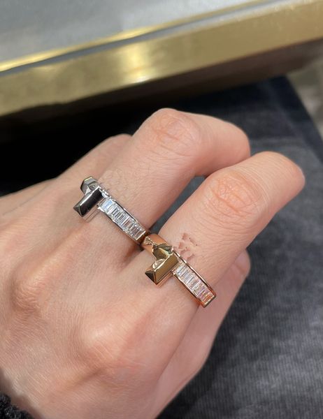 

fashion bracelet ring with diamonds ladder stone bangles designer luxury jewelry womans gold platinum bracelets for women accessories wholes, Black