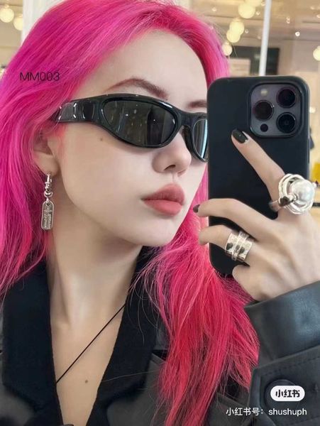 

2023 gm versatile oval for men and women fashion personalized outdoor sunshade sunglasses, White;black