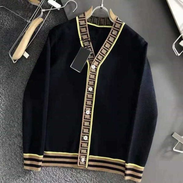 

letter fendyly men's ff women's sweater designer coat and luxury italian fashion autumn knitted v-neck and winter jacquard new car, Black