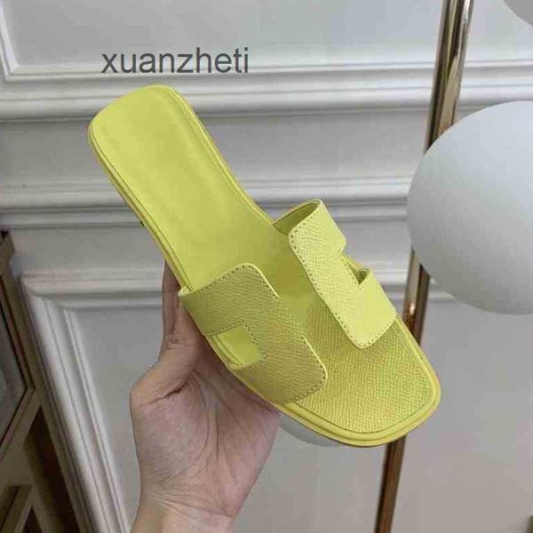 

fashion h beacflat shoes slipper slipper slippers classic oran women 2023 sandals woman summer slides lady cartoon big head leather l bathr
