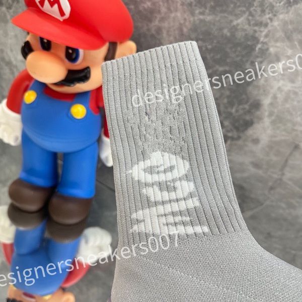 

new r trainer casual shoes for men womens white natural grey cream black burgundy purple mens sports sneakers xsd221112