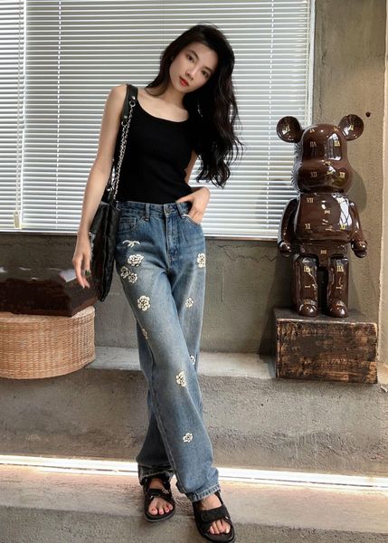 

2023 women's washed jeans selling designer brand women's wear pants fashion women's casual pants street dress blue denim pant