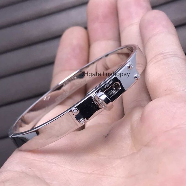 

aher mas designer luxury brand enamel bracelet h letter bare pig nose 18k rose gold couple sqsn, Black