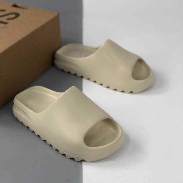 

designer slippers men woman slider vermillion mineral blue onyx pure sandals slide slipper foam ochre runr bone resin clog desert arara, Black