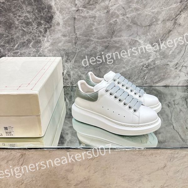 

luxury mens old daddy shoe sneakers fashion trend designer brand classic pure black non-slip outsole outdoor street xsd221105