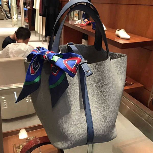 

original luxury picotin lock bag gaoding cowhide vegetable basket handbag women's advanced sense commuting french leather bucket 2023 n