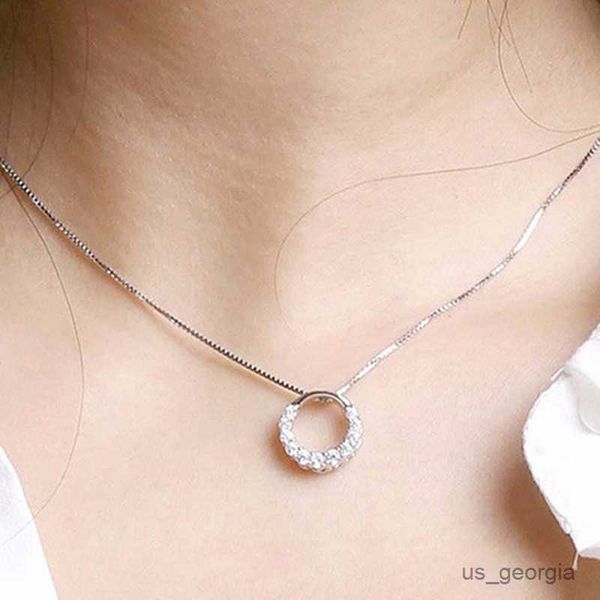 

pendant necklaces fashion short hollowed-out circle pendant collarbone chain necklace women inlaid zircon wedding engagement jewelry gift r2, Silver