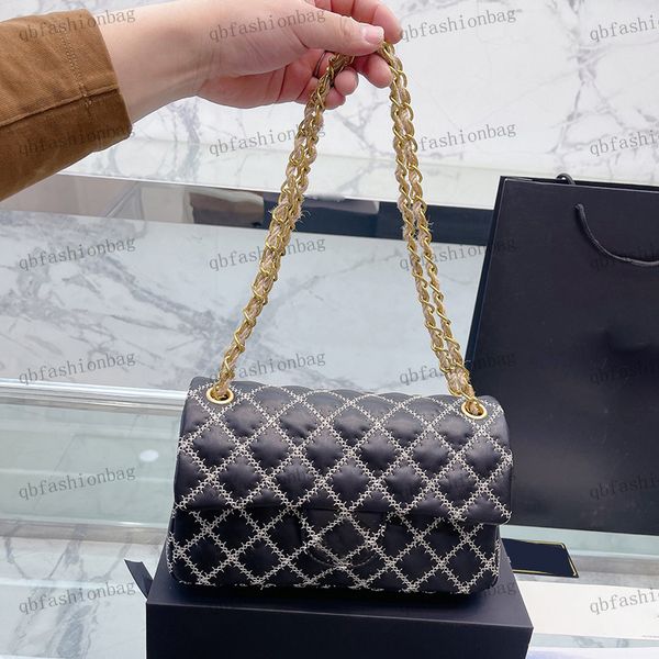 

stylish women shoulder bag handbag leather quilted beautifully embroidered handbag hardware metal buckle underarm bags matelasse chain desig