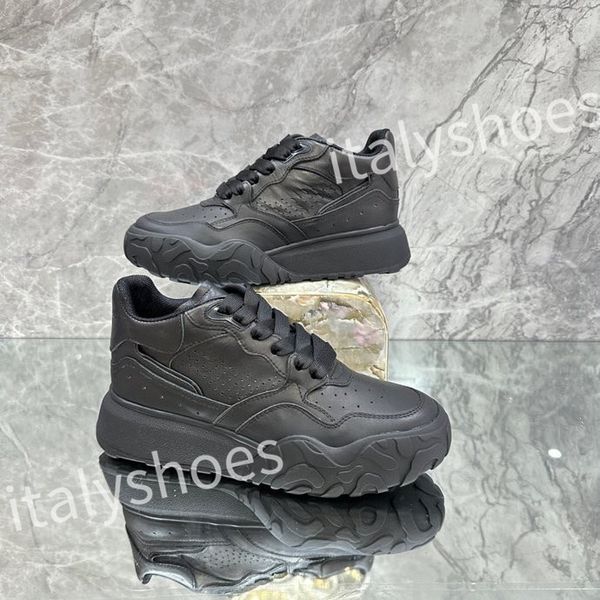 

new r trainer skate shoes run fashion sneakers women men sports shoe chaussures casual classic sneaker woman's xsd230405, Black