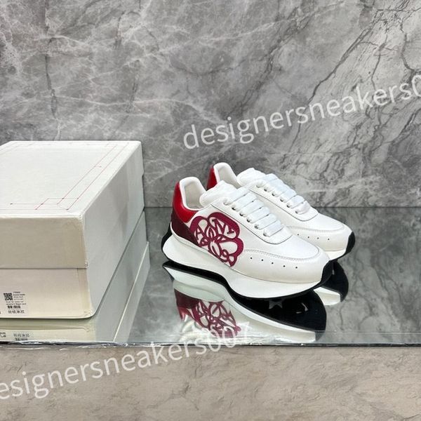 

luxury designer men causal shoes fashion woman leather lace up platform sole sneakers white black mens womens sneaker xsd221108