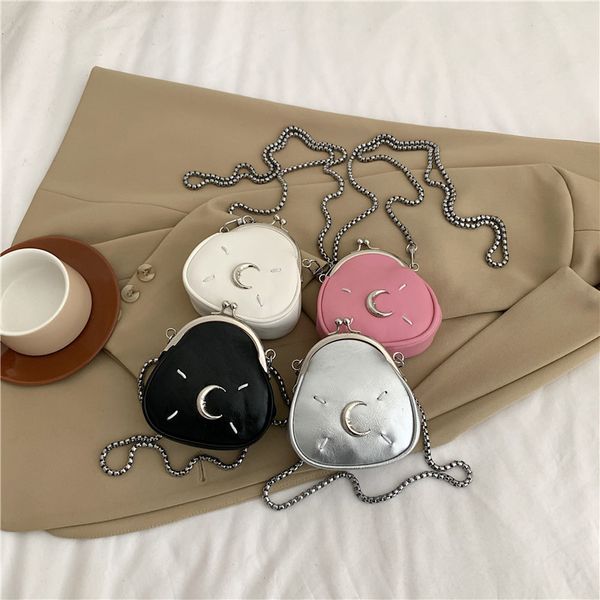 

children cute mini handbags 2023 korean mini clip-on shell bag moon kids girls lovely one shoulder purse chain crossbody bags f1756, Black