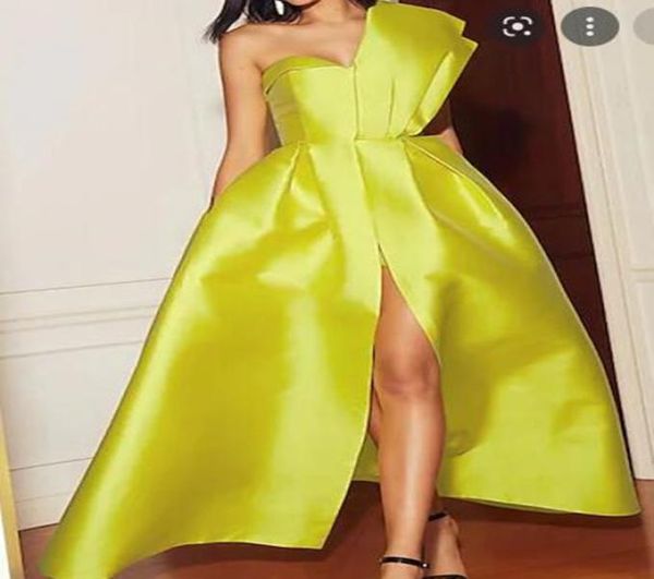 

vibrant yellow formal evening dresses celebrity front slit prom party gowns satin a line females one shoulder sleeveless robe de s5561758, Black;red