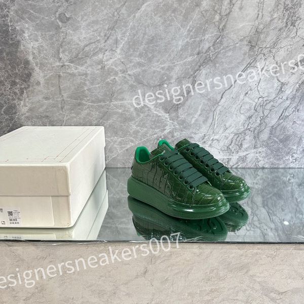 

sneakers casual alexander shoes tread slick chaussures high triple royal pale lace up sneaker men platform womens trainers xsd221115, Black