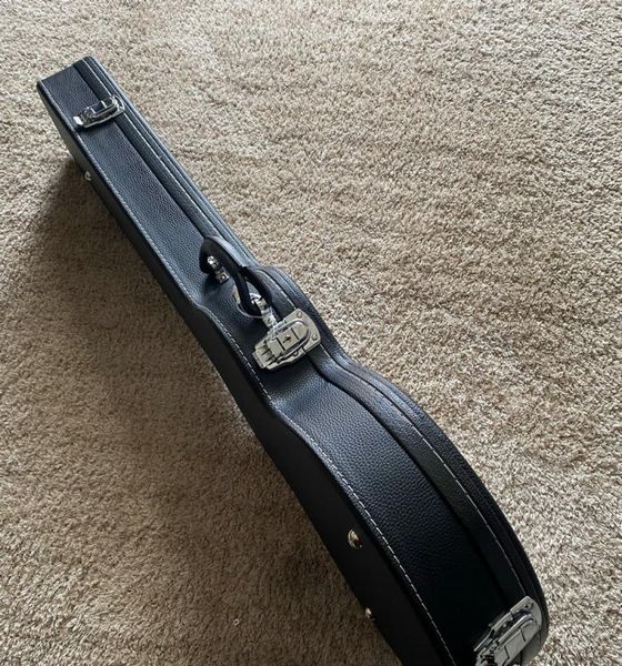 

electric guitar case 2022 as same of the pictures0123454670513