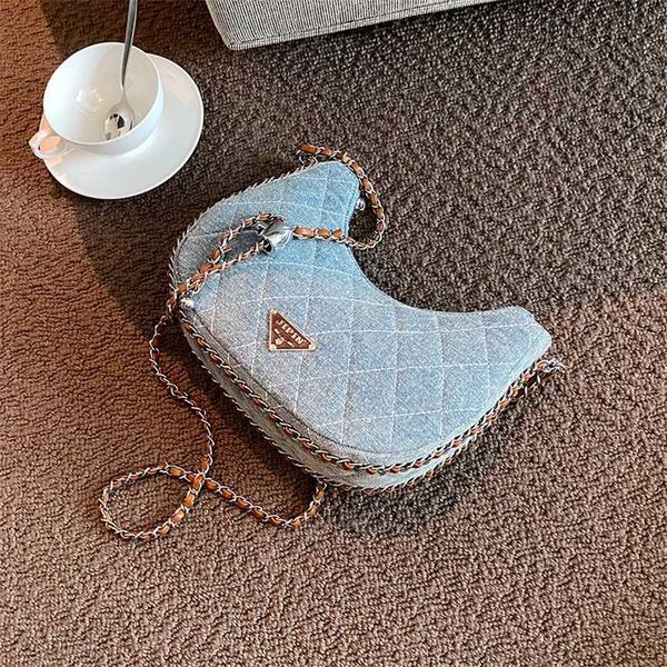 

68% off 2023 new bagbag designer lingge embroidery thread niche design new women's versatile chain crossbody fashionable super half mon