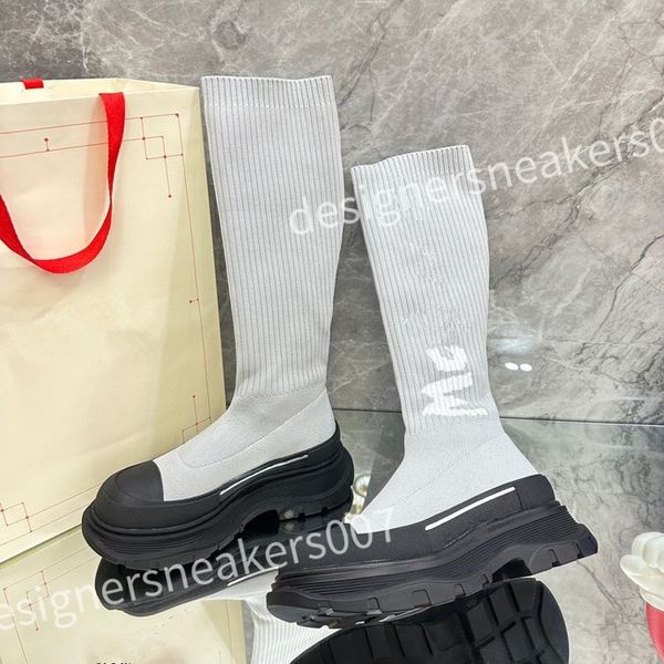 

luxurys shoe autumn and winter men sneaker male star fashion casual shoes mens socks shoes double non-slip soles 35-46 sneakers xsd221120, Black