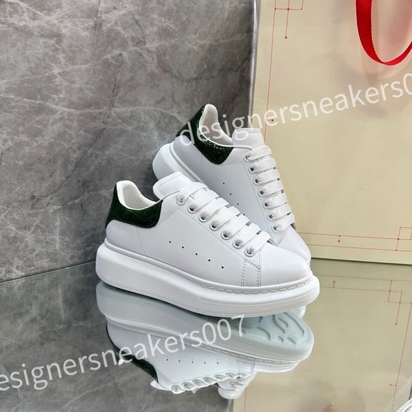 

new mens designer shoes white black panda fuchsia grey fog rose whisper triple pink men women casual sneakers trainers xsd221114