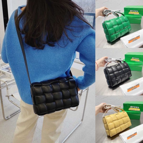 

pillow bag woven small square plaid sponge baby shoulder large capacity tofu super soft