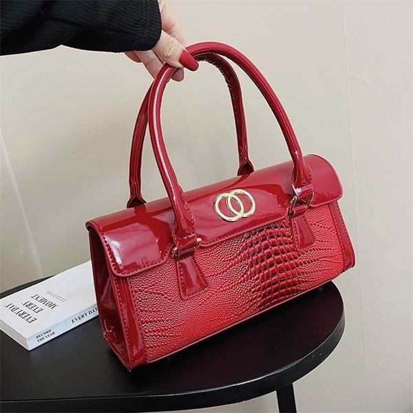 

61% off 2023 new bagdesigner new crocodile texture one shoulder handheld casual elegant mobile trendy women's bag