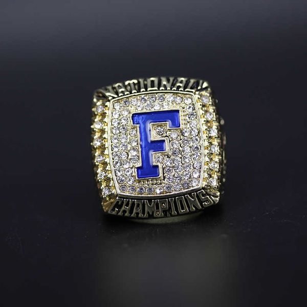 

2008 ncaa championship ring for university of florida alligators, Golden;silver