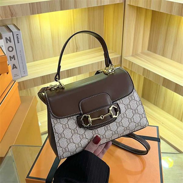 

68% off 2023 new bagbag designer horseshoe buckle handbag niche design fashion crossbody vintage saddle single shoulder live streaming women