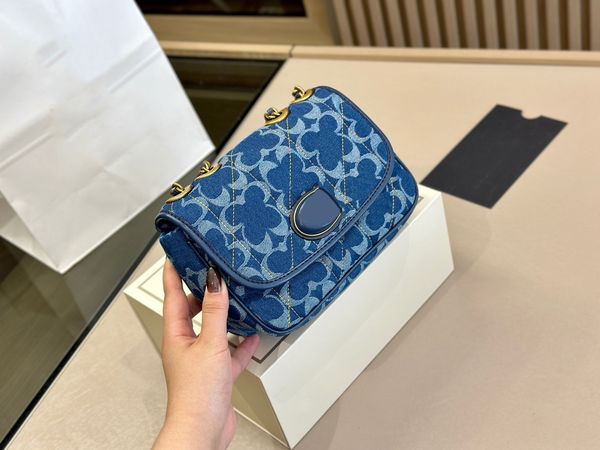 

designer baguette bag womens fashion travelling tote bags luxury leather shopping totes classic letters shoulder handbag