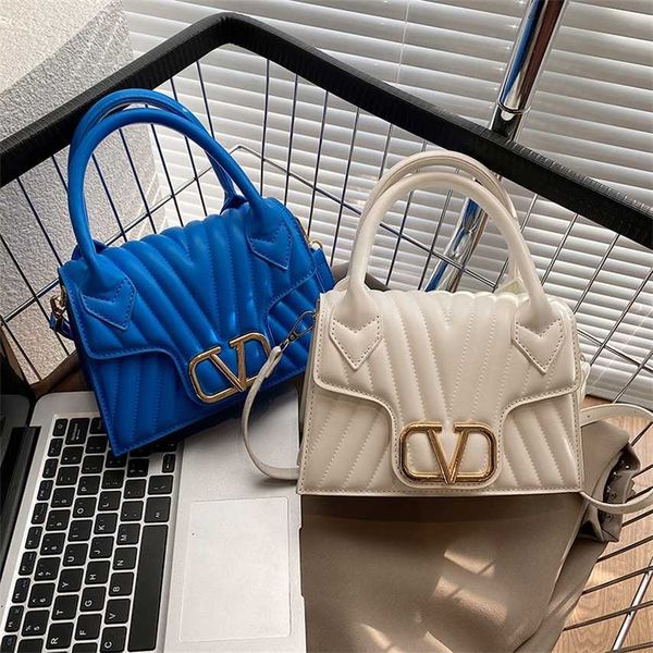 

68% off 2023 new bagdesigner new shoulder for women's fashion handheld embroidered thread small square bag factory goods tidy with cros