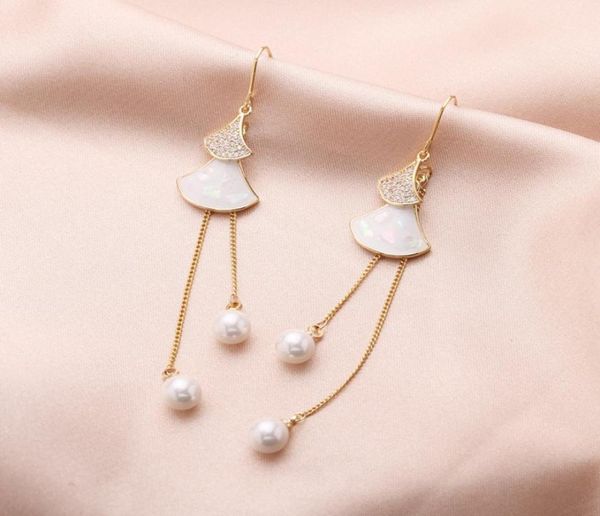 

temperament women zircon pearl dangle chandelier brand luxury s925 silver pin ear hook plated 18k gold tassel shell fanshaped j3538999