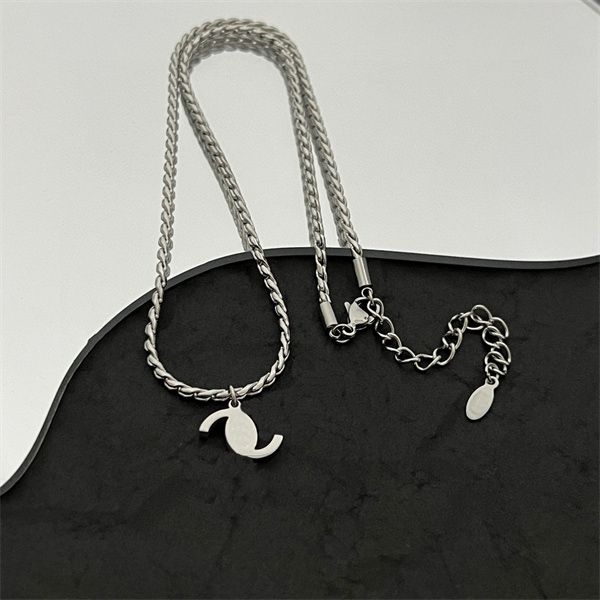 

designer c letter logo pendant necklaces ccity women leather rope chokers woman luxury gold necklace jewelry 56745, Silver