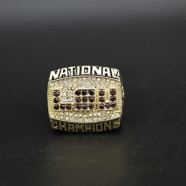 

2003 louisiana university league ncaa lsu championship ring, Golden;silver