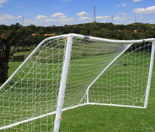 

full size 12 x 6ft polyethylene twine rainresistant football net for soccer goal post junior sports training white7200175