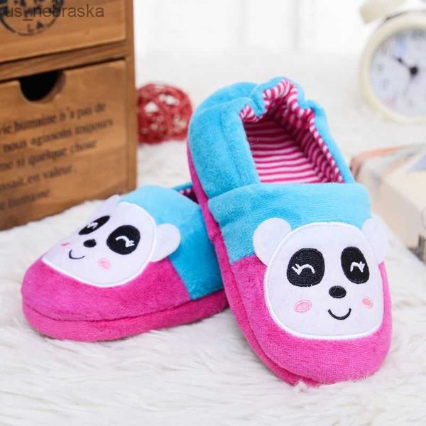 

highquality warm soft indoor fashion brand floor slippers for boy girls kids cartoon panda shoes children winter slippers l230518, Black;grey