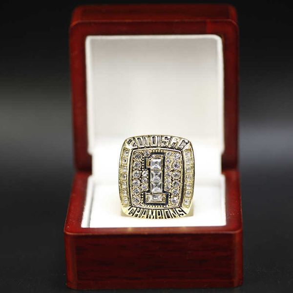 

ncaa 2010 au auburn tigers championship ring, Golden;silver