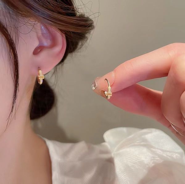 

designer double t european and american letter delfoni earrings 18k gold temperament unique vintage senior couple earrings, Golden;silver