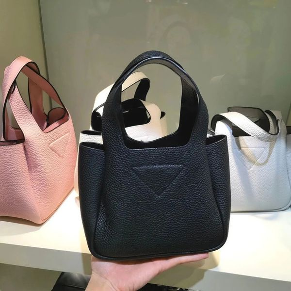 

luxury designer handbags prad triangle logo tote bag underarm bag basket womens men shoulder purse cowhide crossbody clutch magnetic snap cl