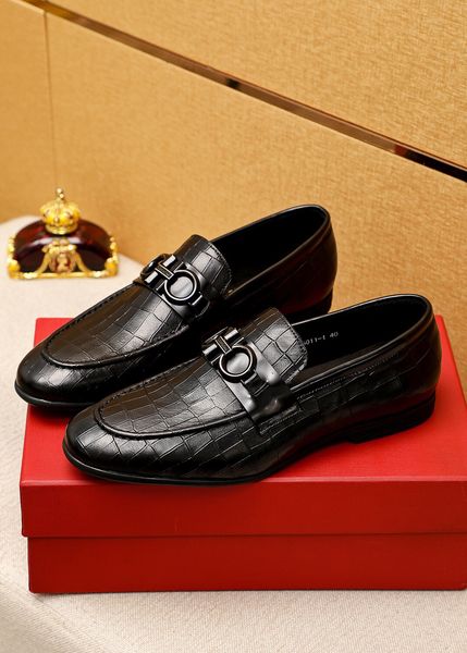 

2023 male dress shoes fashion fashion flats men's brand designer business snakeskin party loafers size 38-45, Black
