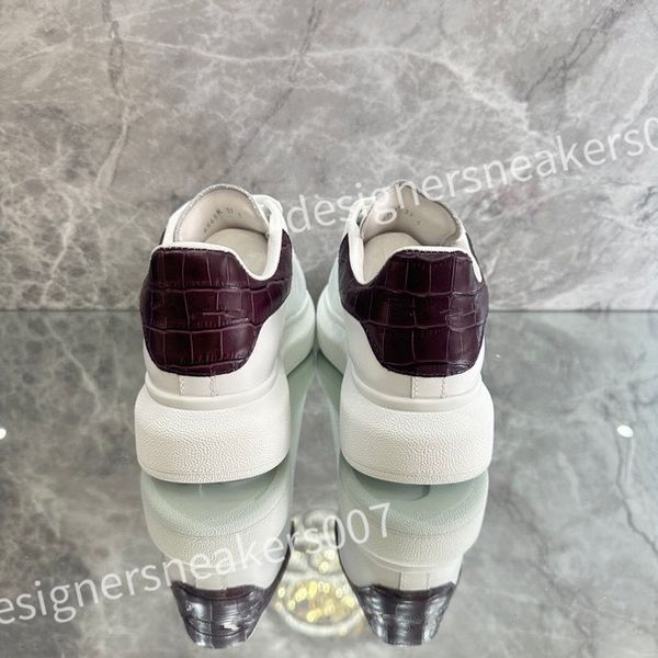 

2023 mens designer shoes white black panda fuchsia grey fog rose whisper triple pink men women casual sneakers trainers xsd221114